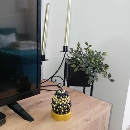 Sunny Apartment *